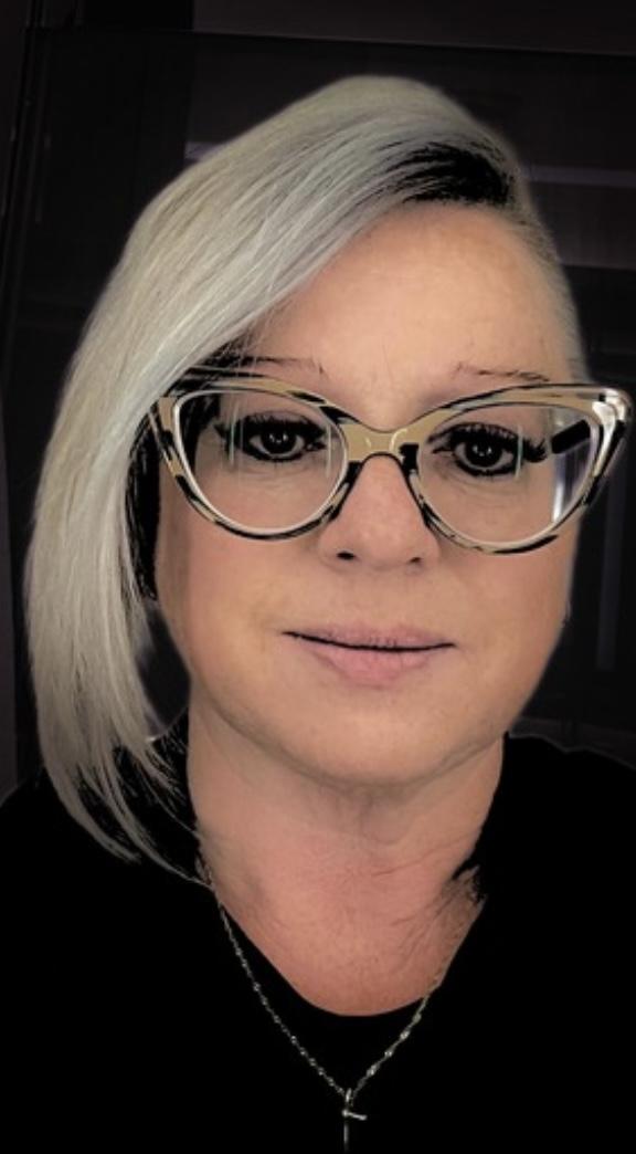 Lisa Constantini
